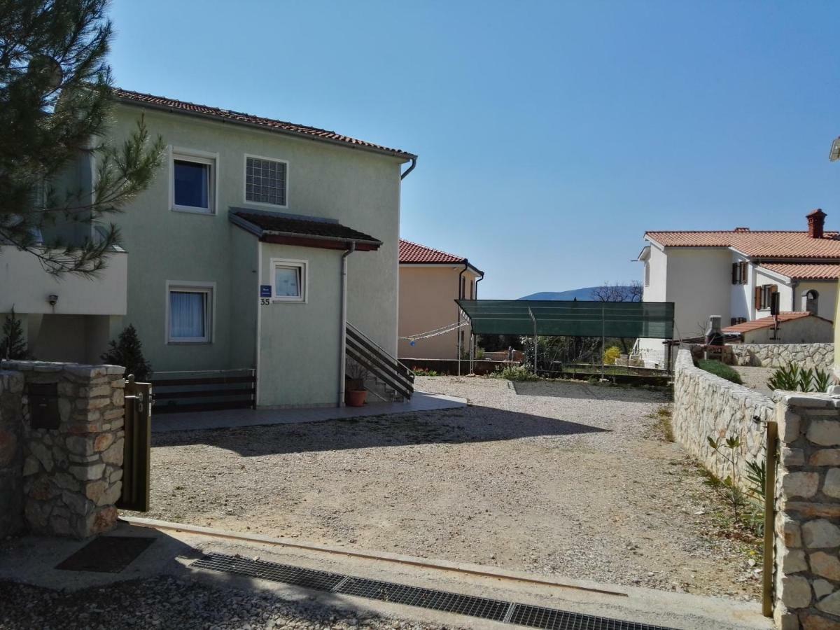 Apartment Pezić Krk Town Buitenkant foto